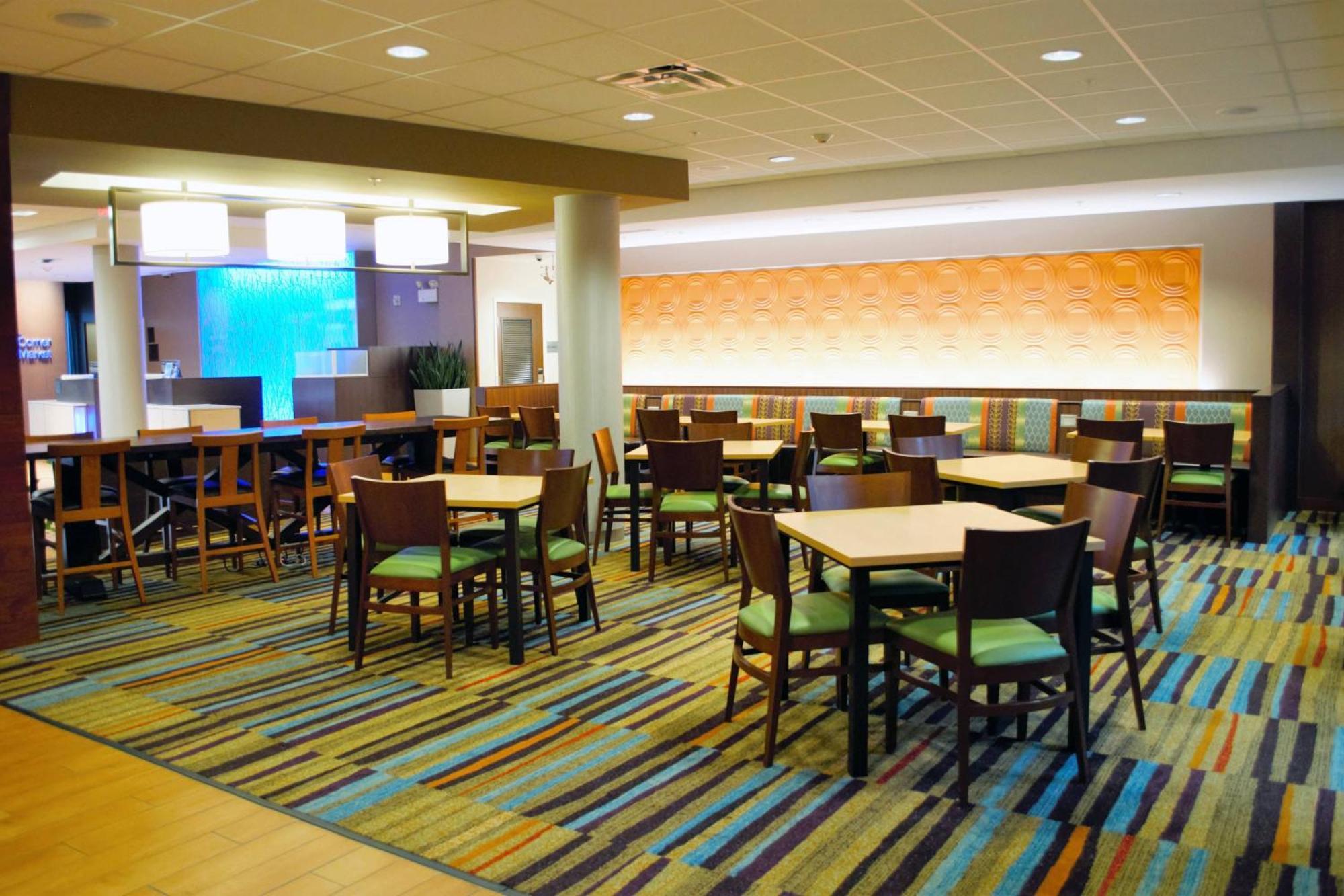Fairfield Inn & Suites By Marriott Stroudsburg Bartonsville/Poconos Εξωτερικό φωτογραφία
