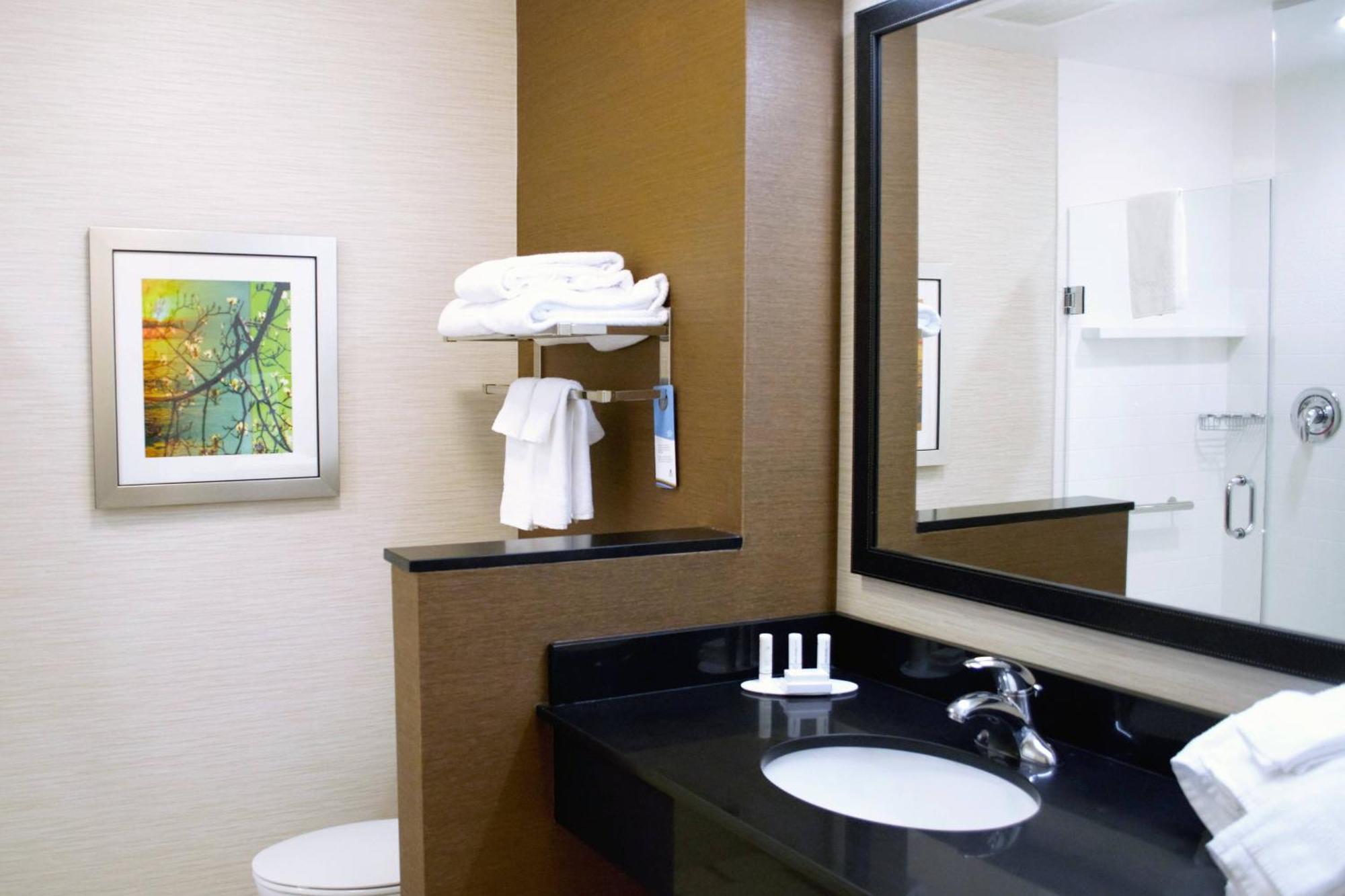 Fairfield Inn & Suites By Marriott Stroudsburg Bartonsville/Poconos Εξωτερικό φωτογραφία